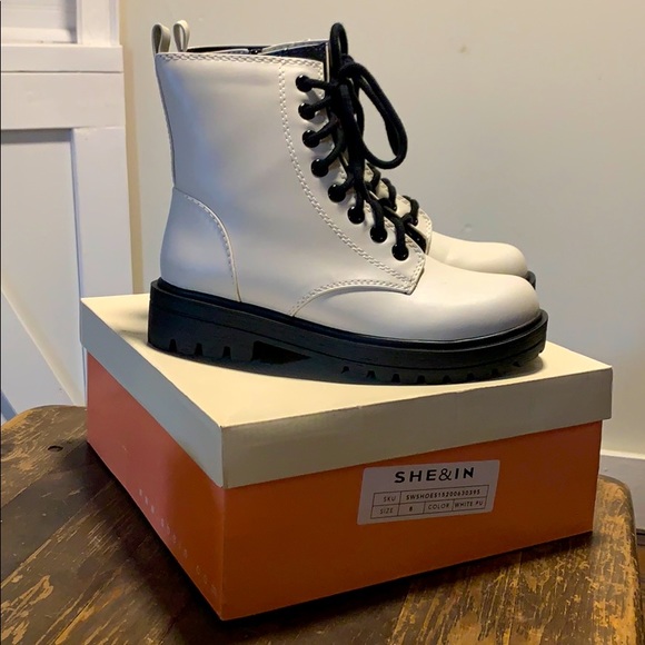 Shein Size 8 Fashion Winter Boots 